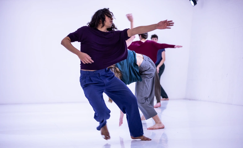 Event-Image for 'MARCHEPIED Cie – MÊME LIEU, AUTRE MOMENT et MON HORIZON'