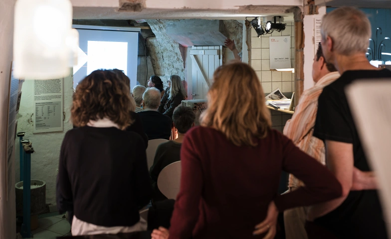 Event-Image for 'Führungen zur Ausstellung «Warum Raben?»'